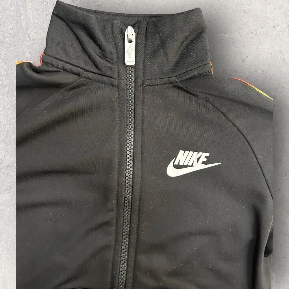 Nike Black‎ Zip Up Jacket Youth Size Small 4-5 Years Long Sleeves Logo